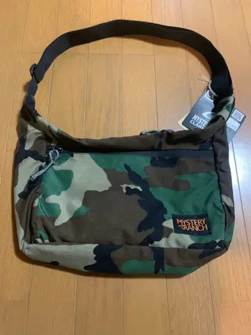미사용 MYSTERY RANCH 미스터리 랜치 로드셀 숄더백