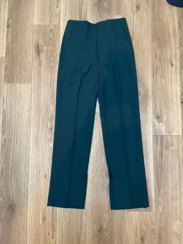 UNITED ARROWS 다크 그린 센터 프레스 팬츠 38