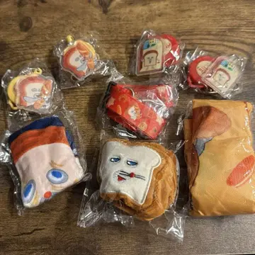 빵도둑 캐릭터 캡슐 토이 8종 세트