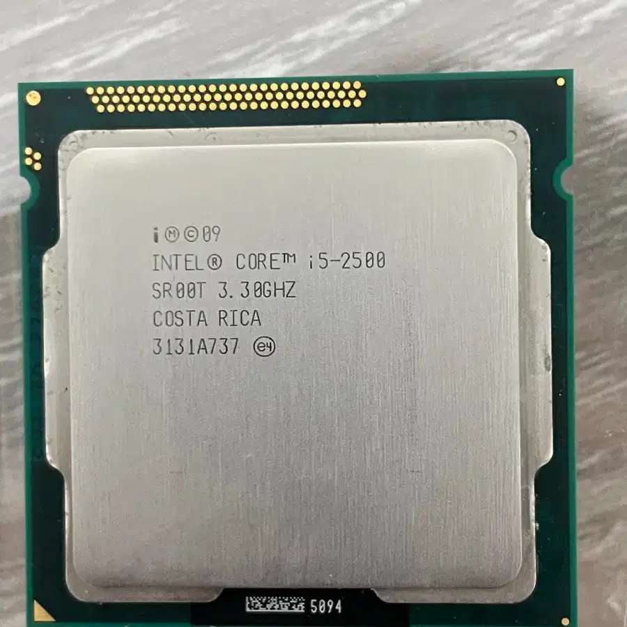 인텔 i5-2500/i5-4690 CPU