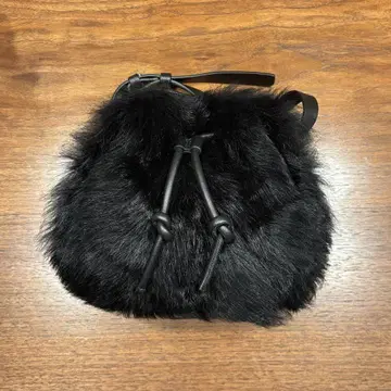 [ 택 포함 미사용 새상품 ] theory 숄더백 양가죽 복조리 퍼