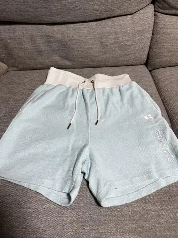스카이블루 SAMPLES 자수 숏팬츠