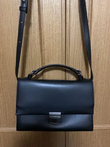 ZARA 숄더백 핸드백 여성용 남성용 블랙