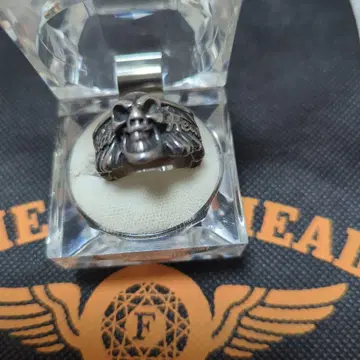 빌월 가죽 x 플랫 헤드 스컬 반지