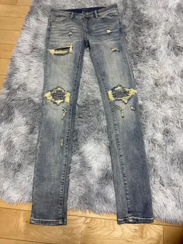 mnml 데미지 가공 슬림핏 데님