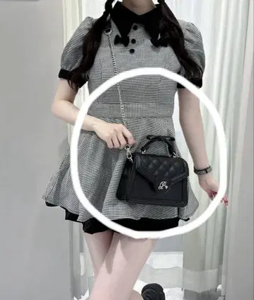 pium 하트 로고 퀼팅 미니 백