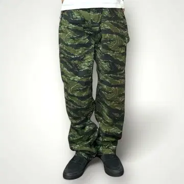 새상품 MATSUYA 더블니 페인터 팬츠 타이거 카모플라쥬 밀리터리 워크