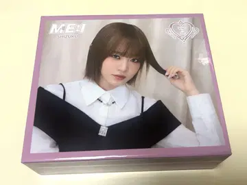 ME:I WHO I AM 이이다 시즈쿠 유니버셜 box 1