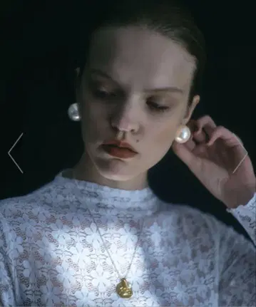 [ IRIS 47 ] bubble peal earring 펄 귀찌