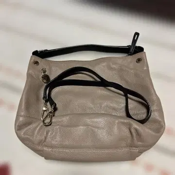 훌라 베이지 가죽 2웨이 숄더백