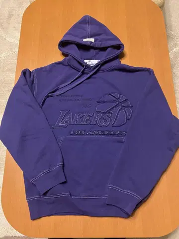 로스앤젤레스 레이커스 후드티 퍼플 보라색 LakersM 사이즈 미사용