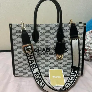 MICHAEL KORS 토트백 화이트/블랙
