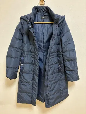 ESPRITMUR 네이비 다운 자켓