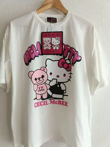 CECIL Mc BEE 키티 콜라보 T셔츠 세실 산리오