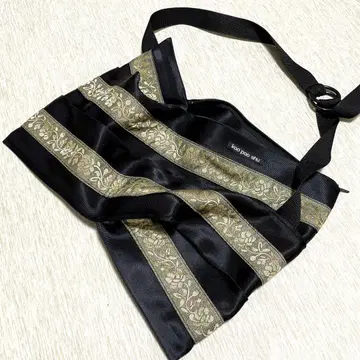 카오파오슈 숄더백