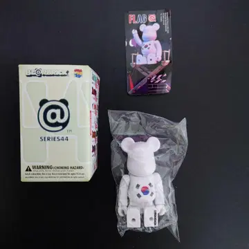 베어브릭 시리즈 44 플래그 한국