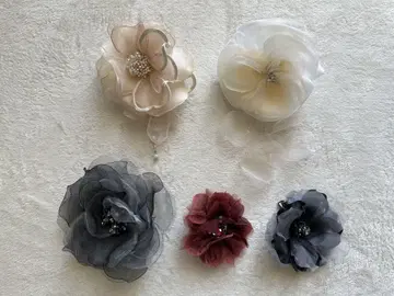 Reine Claude  코사지