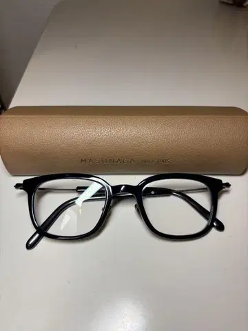 MASUNAGA 블랙 안경 가죽 케이스 포함