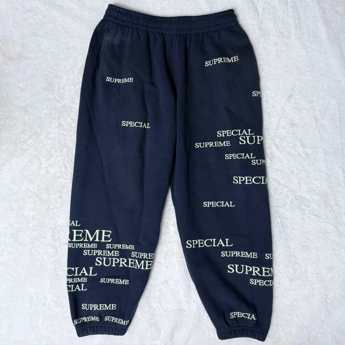 24FW Supreme Special Sweatpants