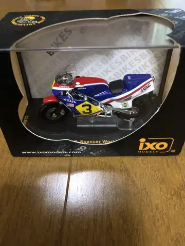 ixo 혼다 NS500R F.Spencer 월드 챔피언 1983