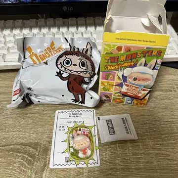 러브브 THE MONSTERS Wacky Mart 피규어