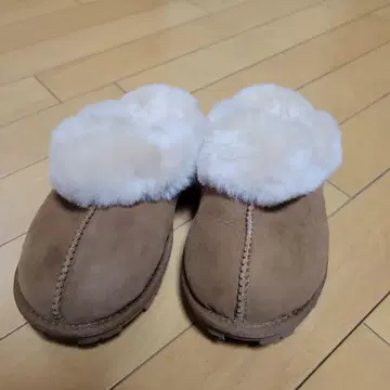 커클랜드 무스탕 슬리퍼 23cm 체스넛 양모