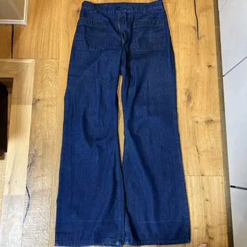 플레어 데님(navdungaree)