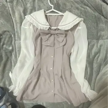 연한 핑크 세일러 카라 셋업