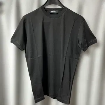 DSQUARED2 블랙 티셔츠 L