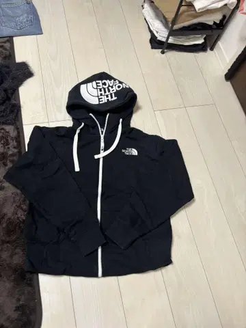 THE NORTH FACE 블랙 집업 후드티