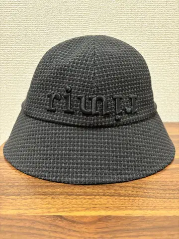 Riu Logo embroidery tweed bucket hat