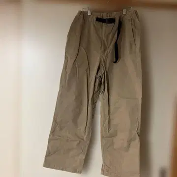 치노 팬츠