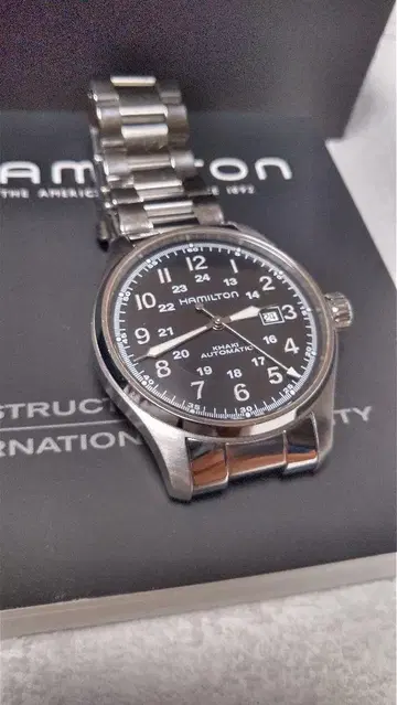 Hamilton H706250 KHAKI AUTOMATIC 자동 와인딩