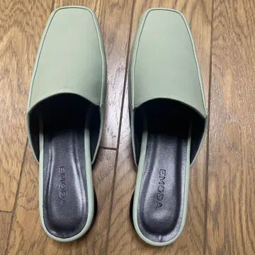 EMODA 그린 뮬 M 사이즈