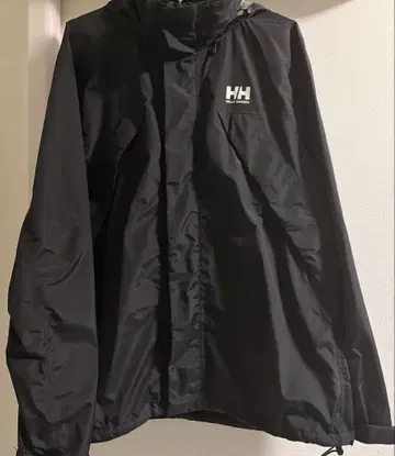 Helly Hansen 블랙 마운틴 파카 tech