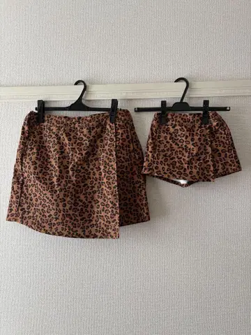 부모와 아이 커플 레오파드 무늬 치마바지