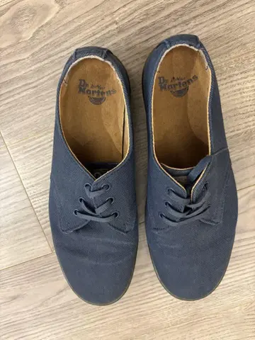 닥터 마틴 네이비 로퍼