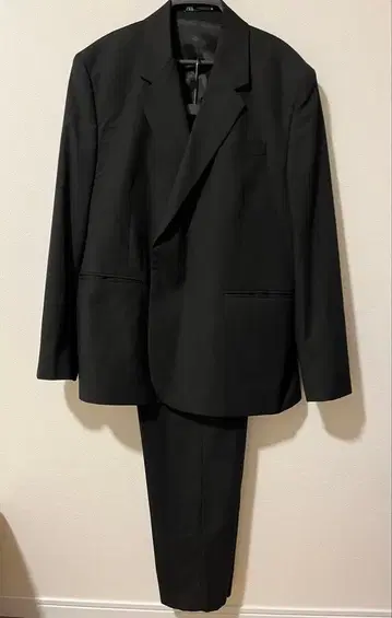 ZARA 블랙 싱글 브레스 수트 셋업