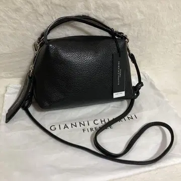 미사용 새상품 GIANNI CHIARINI 알리파 S 핸드 숄더백