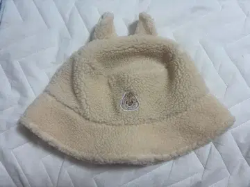 칩과 데일 버킷햇