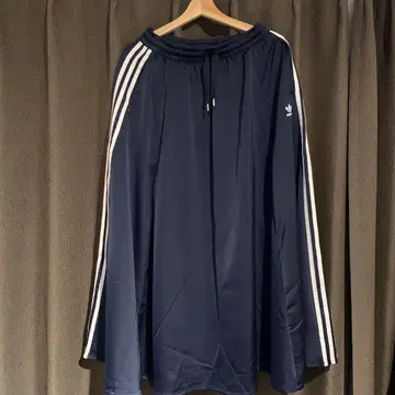 adidas 네이비 롱 스커트