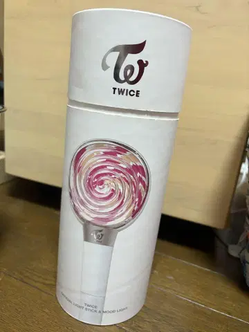 TWICE 응원봉 초창기 모델