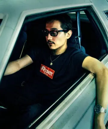 Rconte 로고 자수 T셔츠