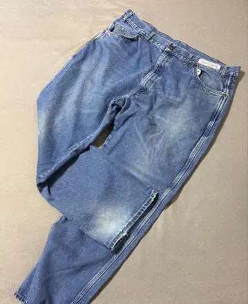 cintas 데님 팬츠 데미지 가공