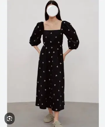 ZARA 블랙 꽃무늬 자수 맥시 원피스