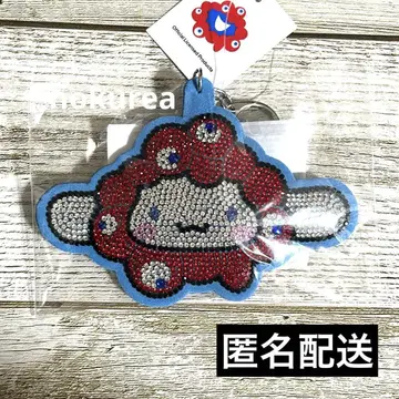 미야쿠미야쿠 시나모롤 반짝이는 가죽 키링 산리오 회장 한정판 1