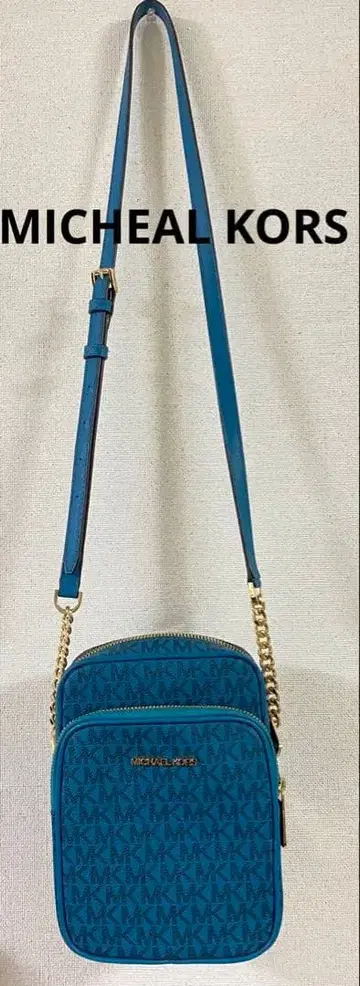 컨디션 최상 MICHEAL KORS 체인 크로스바디 미디엄 MK 시그니처