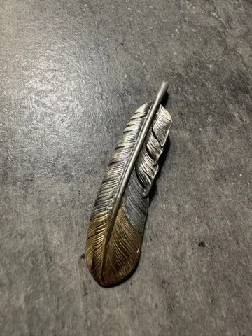 고로즈 선금 페더 목걸이