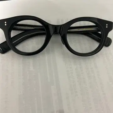 UNITED ARROWS 블랙 안경