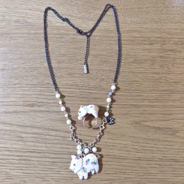 레어 ANNA SUI 돼지 모티브 목걸이와 반지 2세트